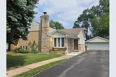 8418 W Crain Street, Niles, IL 60714 - Photo 1