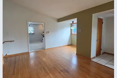 8418 W Crain Street, Niles, IL 60714 - Photo 19