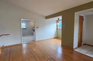 8418 W Crain St, Niles, IL 60714 - Photo 19