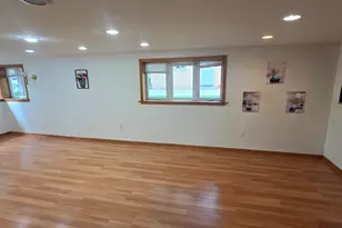 8418 W Crain St, Niles, IL 60714 - Photo 25