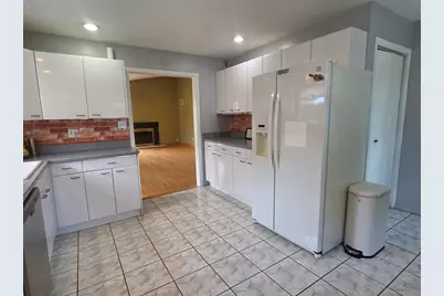 8418 W Crain Street, Niles, IL 60714 - Photo 7