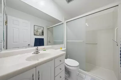 840 Wellington Avenue #215, Elk Grove Village, IL 60007 - Photo 17