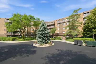 840 Wellington Avenue #215, Elk Grove Village, IL 60007 - Photo 1