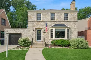 6669 N Sioux Ave, Chicago, IL 60646 - Photo 1
