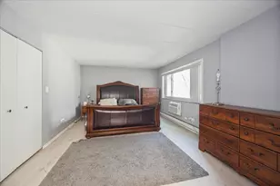 425 Home Ave, Oak Park, IL 60302 - Photo 11