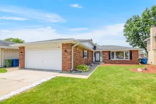 9336 Moody Ave, Oak Lawn, IL 60453 - Photo 3