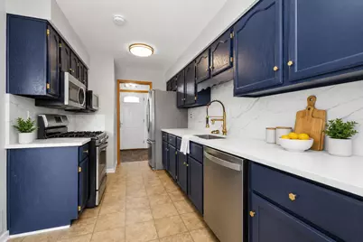 9336 Moody Avenue, Oak Lawn, IL 60453 - Photo 7