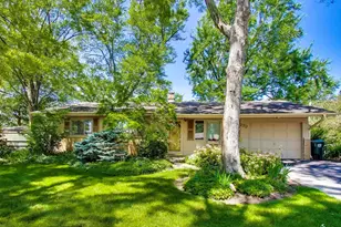170 Westview St, Hoffman Estates, IL 60169 - Photo 1