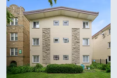 714 N Austin Boulevard #202, Oak Park, IL 60302 - Photo 1