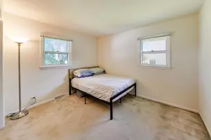249 Sunrise Ave, Willowbrook, IL 60527 - Photo 11