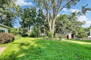 249 Sunrise Ave, Willowbrook, IL 60527 - Photo 23