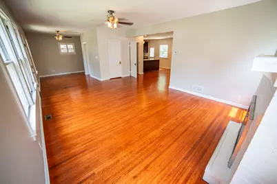 11359 S Bell Avenue, Chicago, IL 60643 - Photo 9
