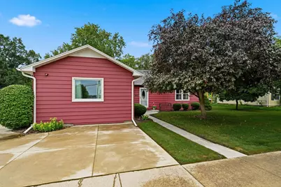 1036 E Howard Street, Pontiac, IL 61764 - Photo 35