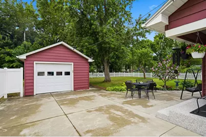 1036 E Howard Street, Pontiac, IL 61764 - Photo 31