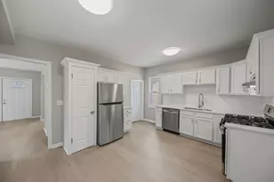 780 S Elm Ave, Kankakee, IL 60901 - Photo 9
