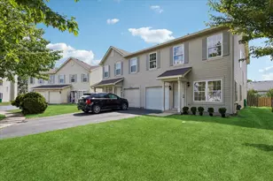 738 S Shannon Dr, Romeoville, IL 60446 - Photo 1