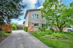 8936 N Elmore St, Niles, IL 60714 - Photo 1