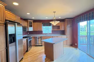 7951 Hedgewood Dr, Darien, IL 60561 - Photo 9