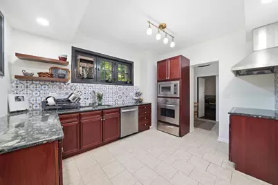9924 S Longwood Drive, Chicago, IL 60643 - Photo 15
