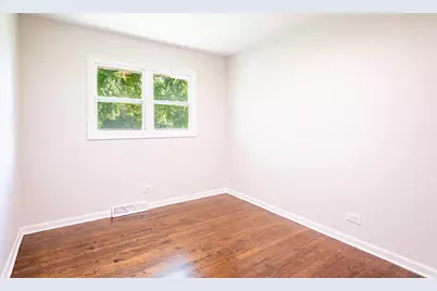 28W520 Lester Street, West Chicago, IL 60185 - Photo 15