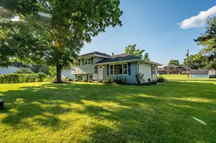 28W520 Lester St, West Chicago, IL 60185 - Photo 27