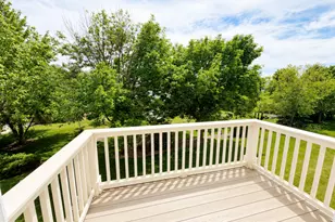1361 Scarboro Rd, Schaumburg, IL 60193 - Photo 15