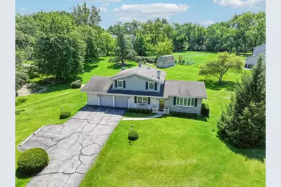 28771 W Park Drive, Barrington, IL 60010 - Photo 1
