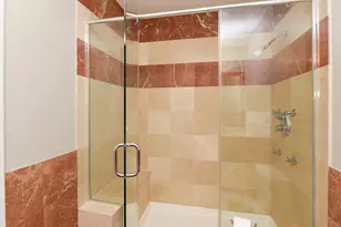 1000 N Crosby St, Chicago, IL 60610 - Photo 15