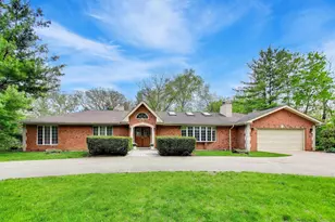 3414 E Mardan Dr, Long Grove, IL 60047 - Photo 1