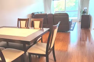 8001 W Courte Dr, Niles, IL 60714 - Photo 5