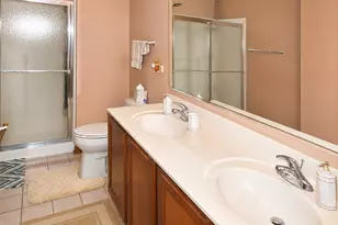 383 Shadow Creek Dr, Vernon Hills, IL 60061 - Photo 11