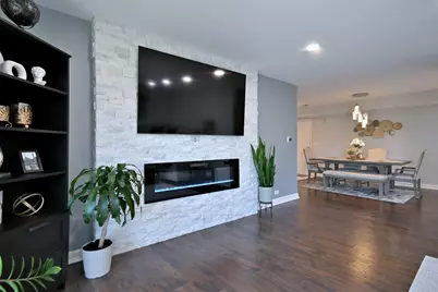 1255 W Prospect Avenue #302, Mount Prospect, IL 60056 - Photo 5