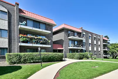 1255 W Prospect Avenue #302, Mount Prospect, IL 60056 - Photo 1