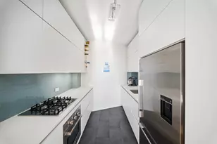 2000 N Lincoln Park West Ave, Chicago, IL 60614 - Photo 11