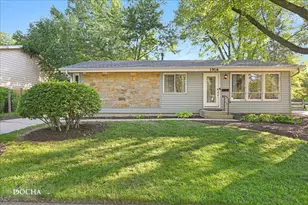 1916 Ash Ct, Aurora, IL 60506 - Photo 1