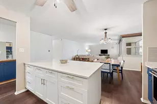 6147 N Sheridan Rd, Chicago, IL 60660 - Photo 5