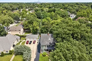 33 S Cowley Rd, Riverside, IL 60546 - Photo 43