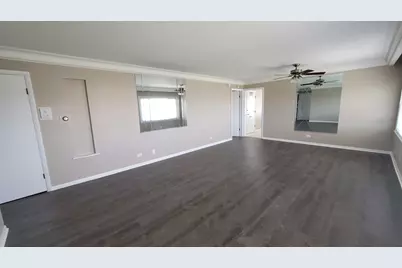 9600 S Komensky Avenue #3W, Oak Lawn, IL 60453 - Photo 7