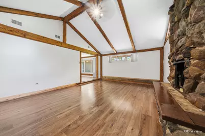 18055 Thomas Lane, Country Club Hills, IL 60478 - Photo 5