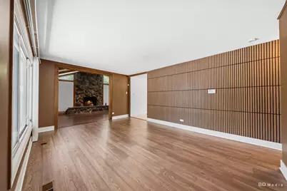 18055 Thomas Lane, Country Club Hills, IL 60478 - Photo 3