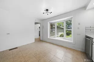 18055 Thomas Ln, Country Club Hills, IL 60478 - Photo 9