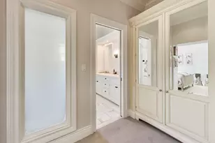 2112 W Cortland St, Chicago, IL 60647 - Photo 13
