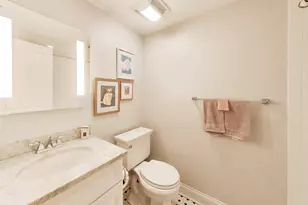 2112 W Cortland St, Chicago, IL 60647 - Photo 21