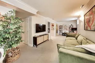 2112 W Cortland St, Chicago, IL 60647 - Photo 17