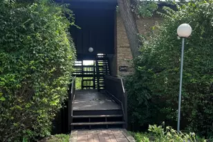 5515 E Lake Dr E, Lisle, IL 60532 - Photo 1