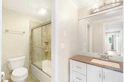 608 Westwood Court, Wheeling, IL 60090 - Photo 15