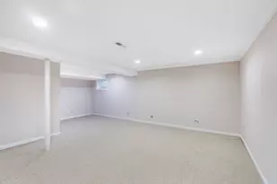 608 Westwood Ct, Wheeling, IL 60090 - Photo 21