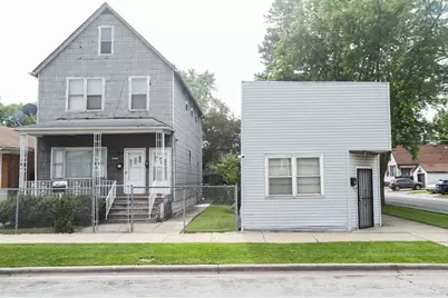 12402 S Green Street, Calumet Park, IL 60827 - Photo 1