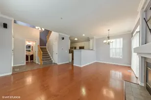 2716 N Greenwood Ave, Arlington Heights, IL 60004 - Photo 3
