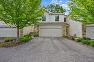 8043 Sierra Woods Ln, Carpentersville, IL 60110 - Photo 1